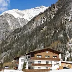 게스트하우스 Gaesteheim Schmiedhof 솔덴