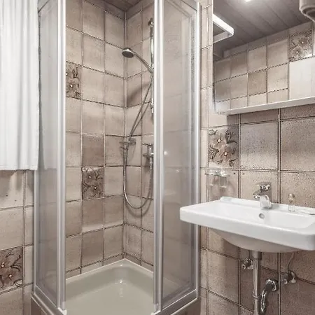 בית הארחה Gaesteheim Schmiedhof 4*