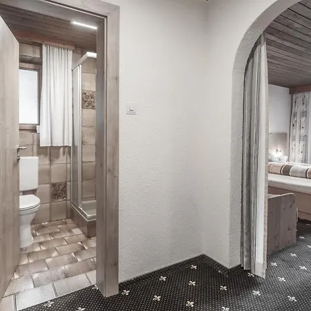 Gaesteheim Schmiedhof 4* זולדן